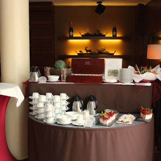 Genießen Sie ein Frühstück oder Mittagessen bei uns im Hotel St. Wolfgang