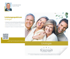 Vier lächelnde Menschen lehnen sich nah zusammen, umgeben von einem hellen, freundlichen Hintergrund. Text: „Leistungsspektrum Urologie“. Klinikeinzelheiten und QR-Code sind vorhanden.