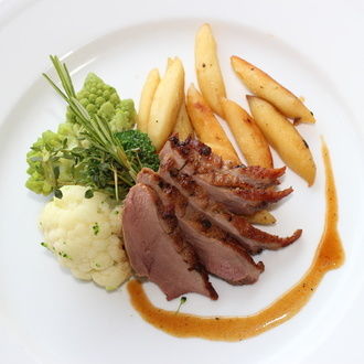 Frisch und besonders schmackhaft kochen wir für Sie im Hotelrestaurant Montgolfier in Bad Griesbach.