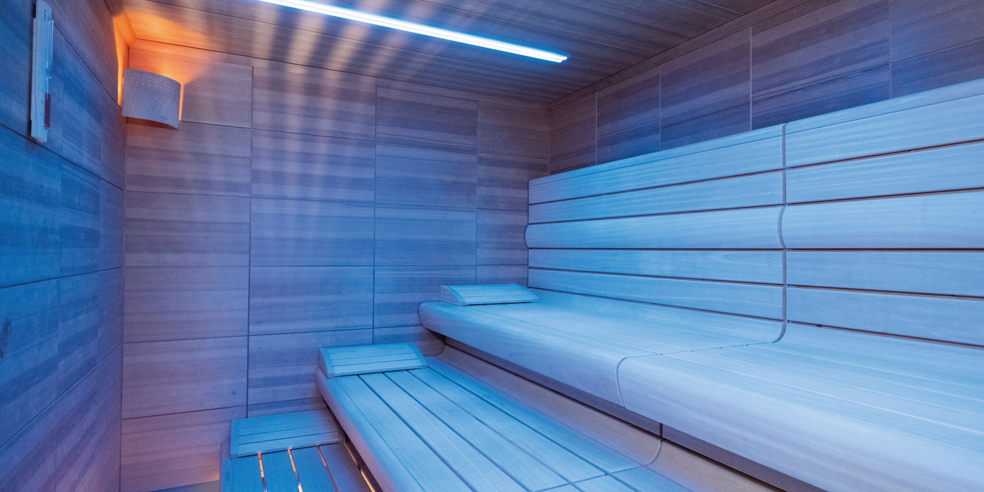 Buchen Sie unterschiedliche Arrangements bei uns und nehmen Sie tolle Angebote wie Sauna und Wellness im St. Wolfgang Bad Griesbach wahr.