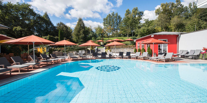 Wir bieten ein Hotel mit Pool für das richtige Urlaubsfeeling im St. Wolfgang