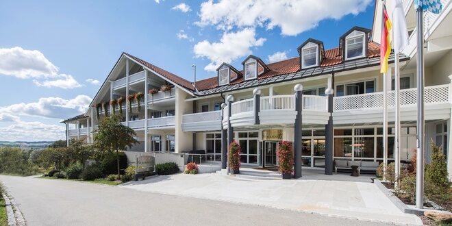 Klinik und Hotel St. Wolfgang - von außen wie von innen ein schöner Ort zum Genesen und Wohlfühlen.